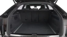 Audi Q8 50 TDI quattro in Mythosschwarz Metallic