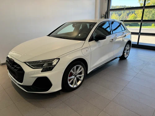 Audi A3 Sportback 45 TFSI e S line