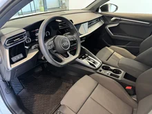 Audi A3 Sportback 45 TFSI e S line in Arkonaweiss