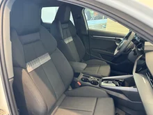Audi A3 Sportback 45 TFSI e S line in Arkonaweiss