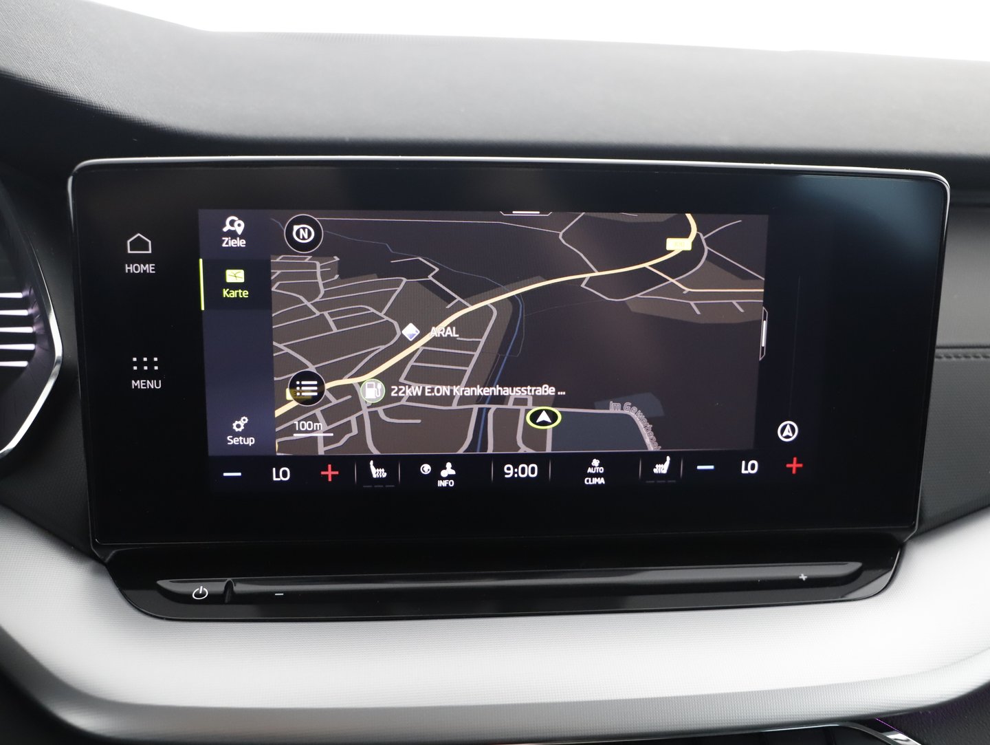 Škoda OCTAVIA Combi Ambition TDI DSG | Bild 14 von 23
