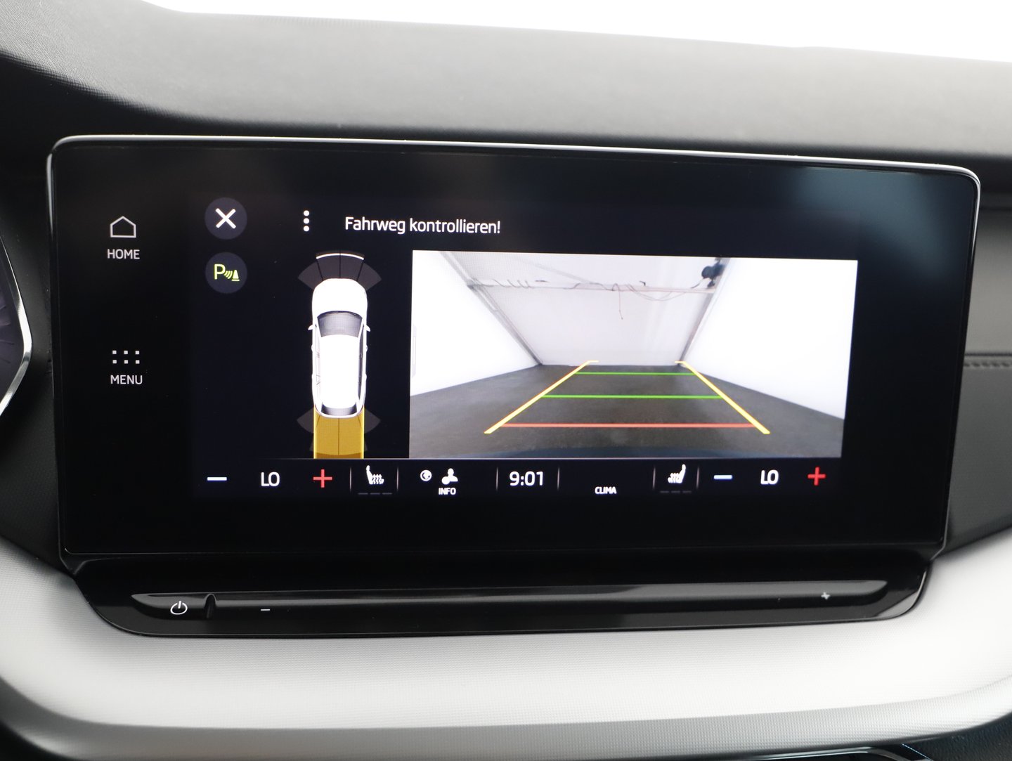 Škoda OCTAVIA Combi Ambition TDI DSG | Bild 15 von 23