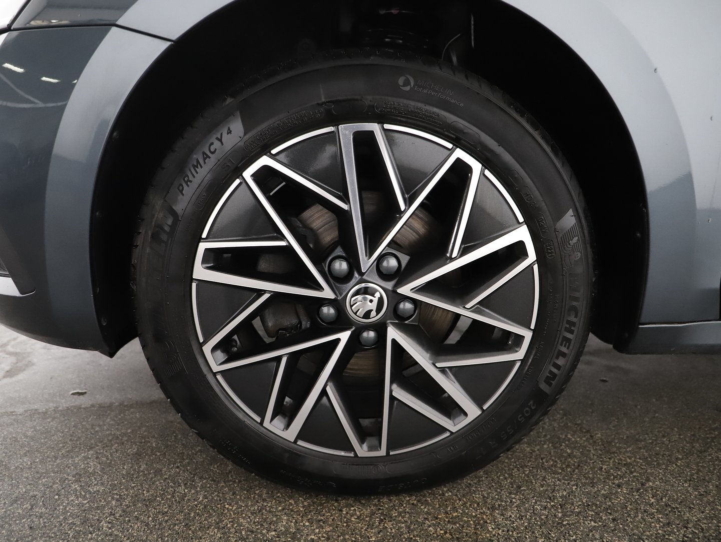 Škoda OCTAVIA Combi Ambition TDI DSG | Bild 2 von 23