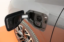 CUPRA Terramar e-HYBRID 204 PS DSG in Tambora-Grau Metallic