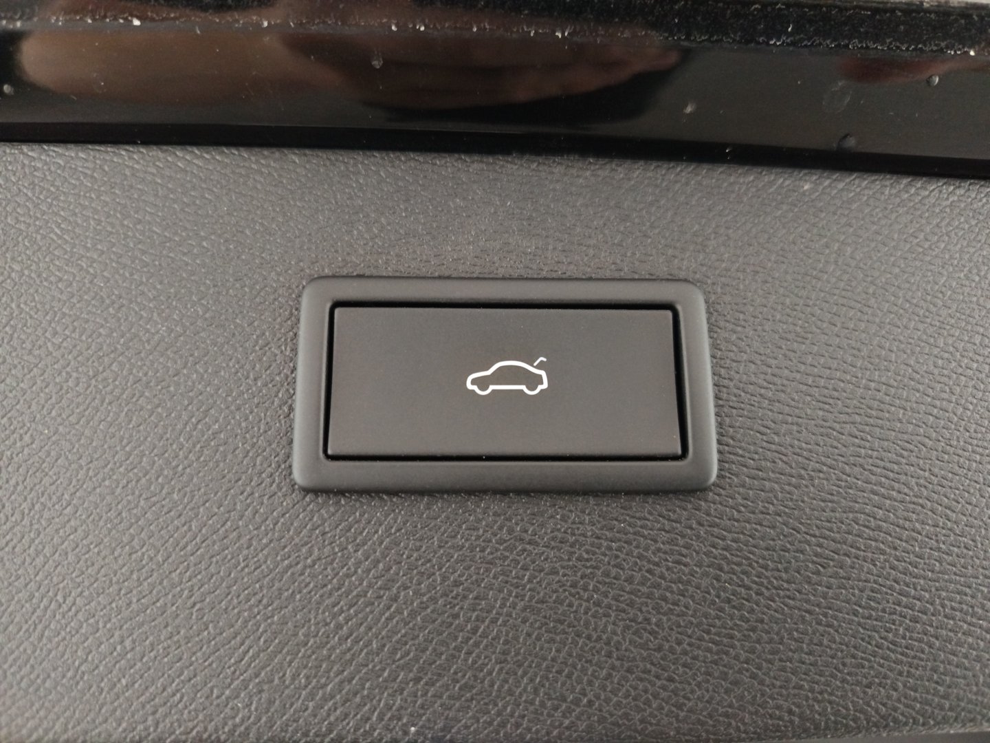 CUPRA Formentor VZ e-HYBRID 245 PS DSG | Bild 34 von 40