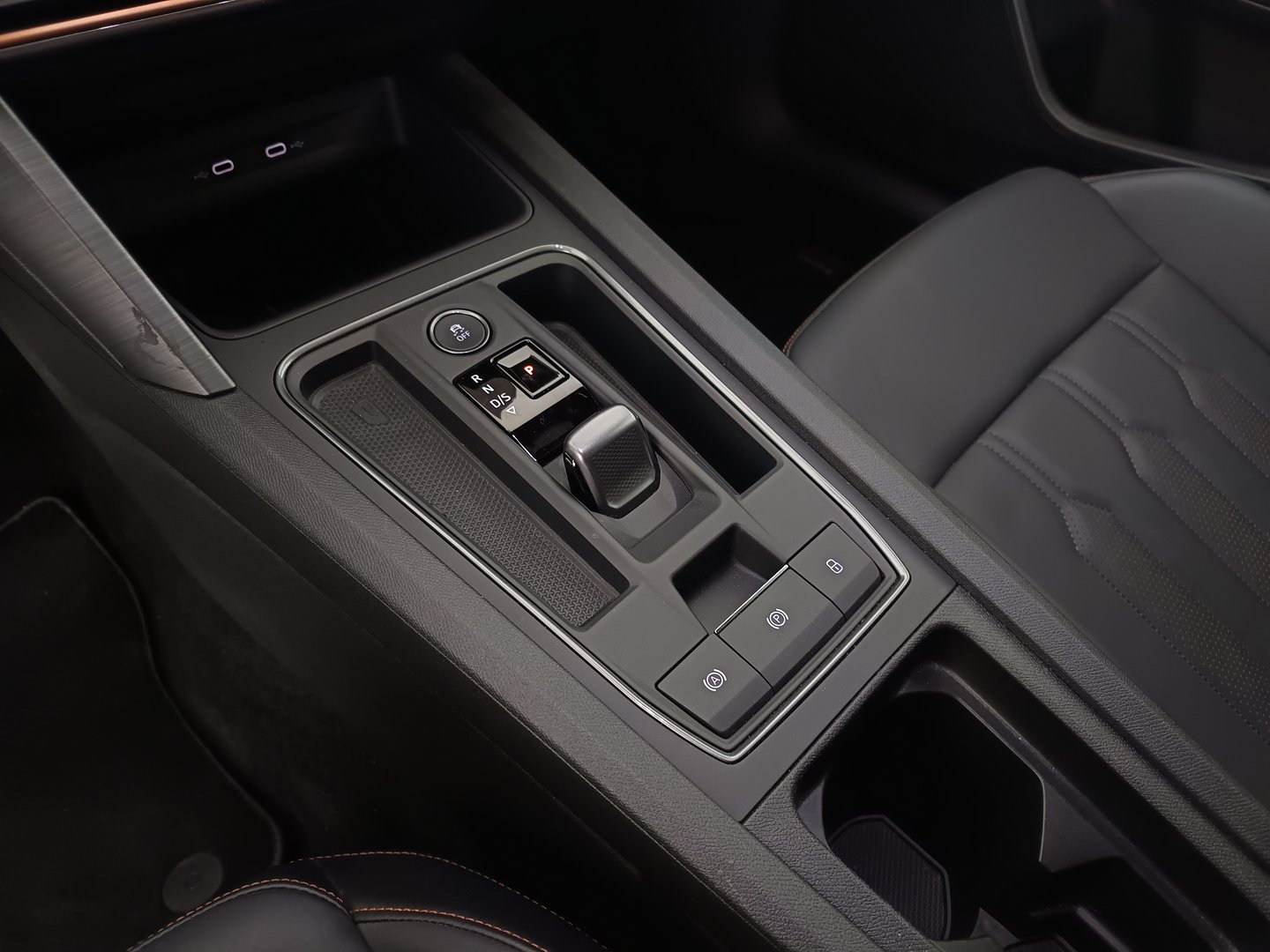CUPRA Formentor VZ e-HYBRID 245 PS DSG | Bild 31 von 40