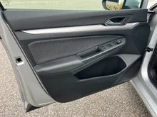 VW Golf Variant Life TDI DSG in  Reflexsilber Metallic