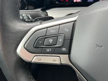 VW Golf Variant Life TDI DSG in  Reflexsilber Metallic
