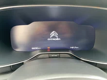 Citroën C5 Aircross Plus in weiß