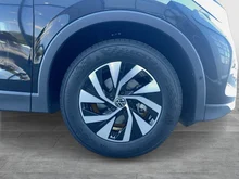 VW Tiguan Friends eTSI DSG in Grenadillschwarz Metallic