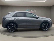 VW T-Roc Style eTSI DSG in Wolf Grey