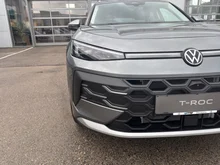 VW T-Roc Style eTSI DSG in Wolf Grey