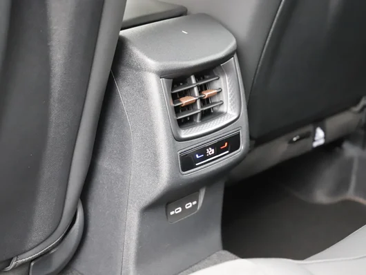 Bild eines CUPRA Terramar 1.5 e-TSI 150 PS DSG