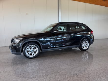 BMW X1 xDrive18d Österreich Paket
