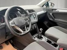 VW Tiguan TSI ACT in Nightshade Blue Metallic
