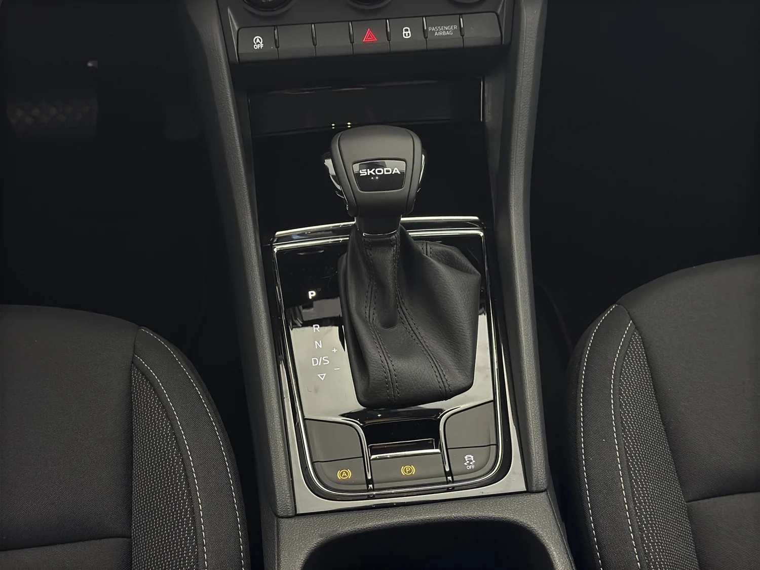 Bild eines Škoda Karoq Selection TDI DSG