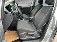 VW Touran TDI in Reflexsilber Metallic