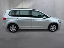 VW Touran TDI in Reflexsilber Metallic