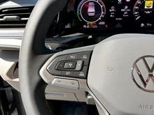 VW Multivan Edition eHybrid 180 kW 4MOTION in Indiumgrau Metallic/Dach Deepblack