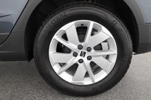 SEAT Arona Reference Edition 1.0 TSI in Magnet-Grau Metallic