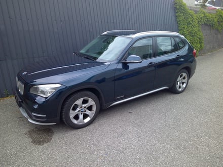 BMW X1 xDrive18d Österreich Paket