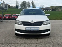 Thumbnail-Foto von Fahrzeug