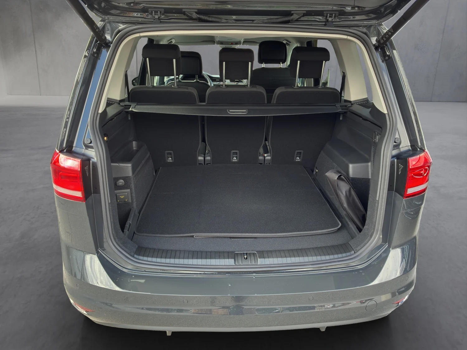 Bild eines VW Touran Friends TSI
