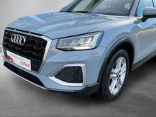 Audi Q2 35 TFSI advanced in 1X Pfeilgrau Perleffekt