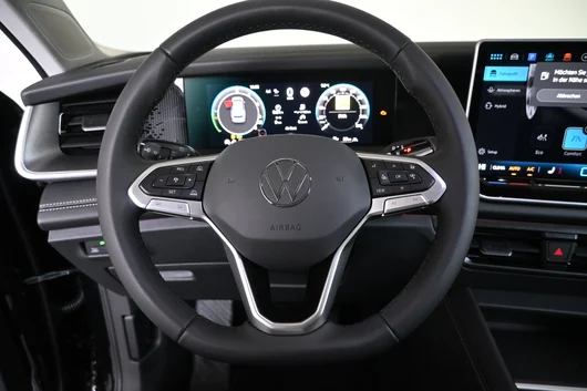 Bild eines Tayron Friends eHybrid DSG 150kW