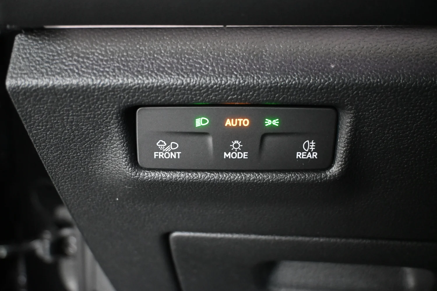 Bild eines Tayron Friends eHybrid DSG 150kW