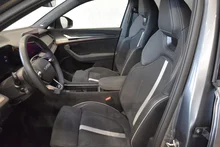 Škoda Kodiaq Sportline iV TSI DSG in Graphit-Grau Metallic