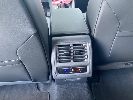 Bild eines Golf Variant Business TDI DSG