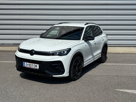 VW Tiguan R-Line eTSI DSG