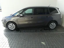 Thumbnail-Foto von Fahrzeug