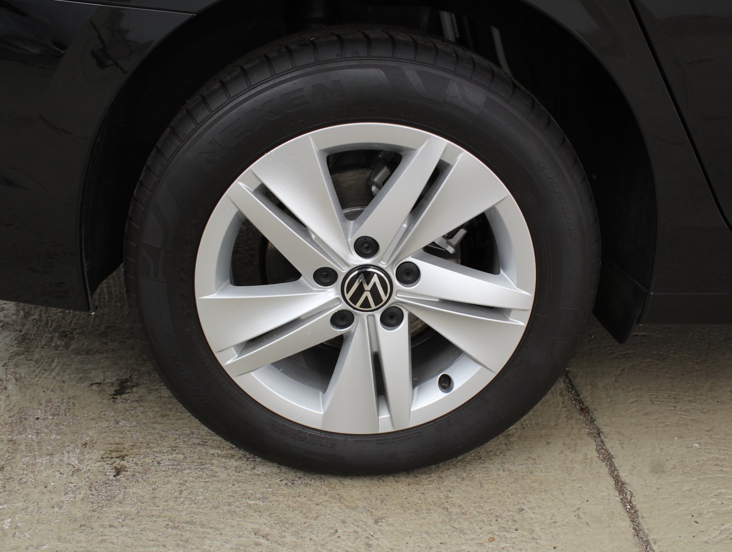 Fahrzeug Vorschaubild