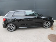 Thumbnail-Foto von Fahrzeug