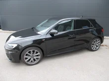 Thumbnail-Foto von Fahrzeug