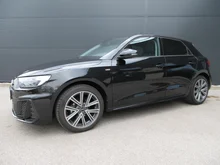 Thumbnail-Foto von Fahrzeug