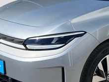 VW ID.Polo ID. Polo Life Edition 155 kW - 52 kWh in Oyster Silver Metallic
