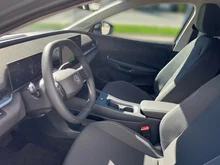 VW ID.Polo ID. Polo Life Edition 155 kW - 52 kWh in Oyster Silver Metallic