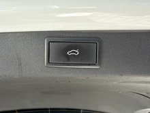 Škoda Enyaq iV 80 x Sportline in MOON-WEISS METALLIC