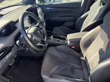 Škoda Enyaq iV 80 x Sportline in MOON-WEISS METALLIC