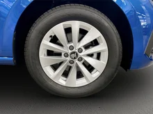 Škoda Scala Selection TSI in Race-Blau Metallic
