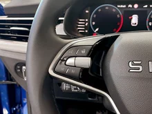 Škoda Scala Selection TSI in Race-Blau Metallic