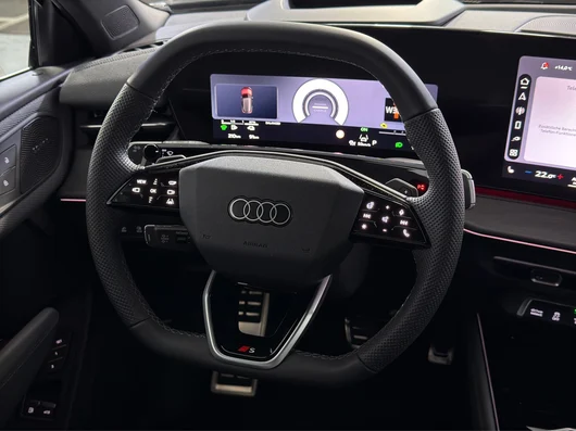 Bild eines Audi Q3 e-hybrid 200 kW