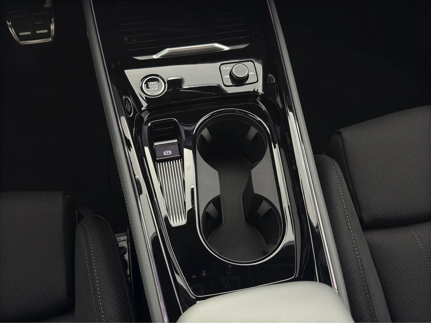 Bild eines Audi Q3 e-hybrid 200 kW