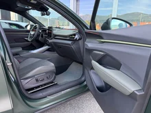 CUPRA Terramar TRIBE e-HYBRID 204 PS DSG in Mangan-Grün Matt