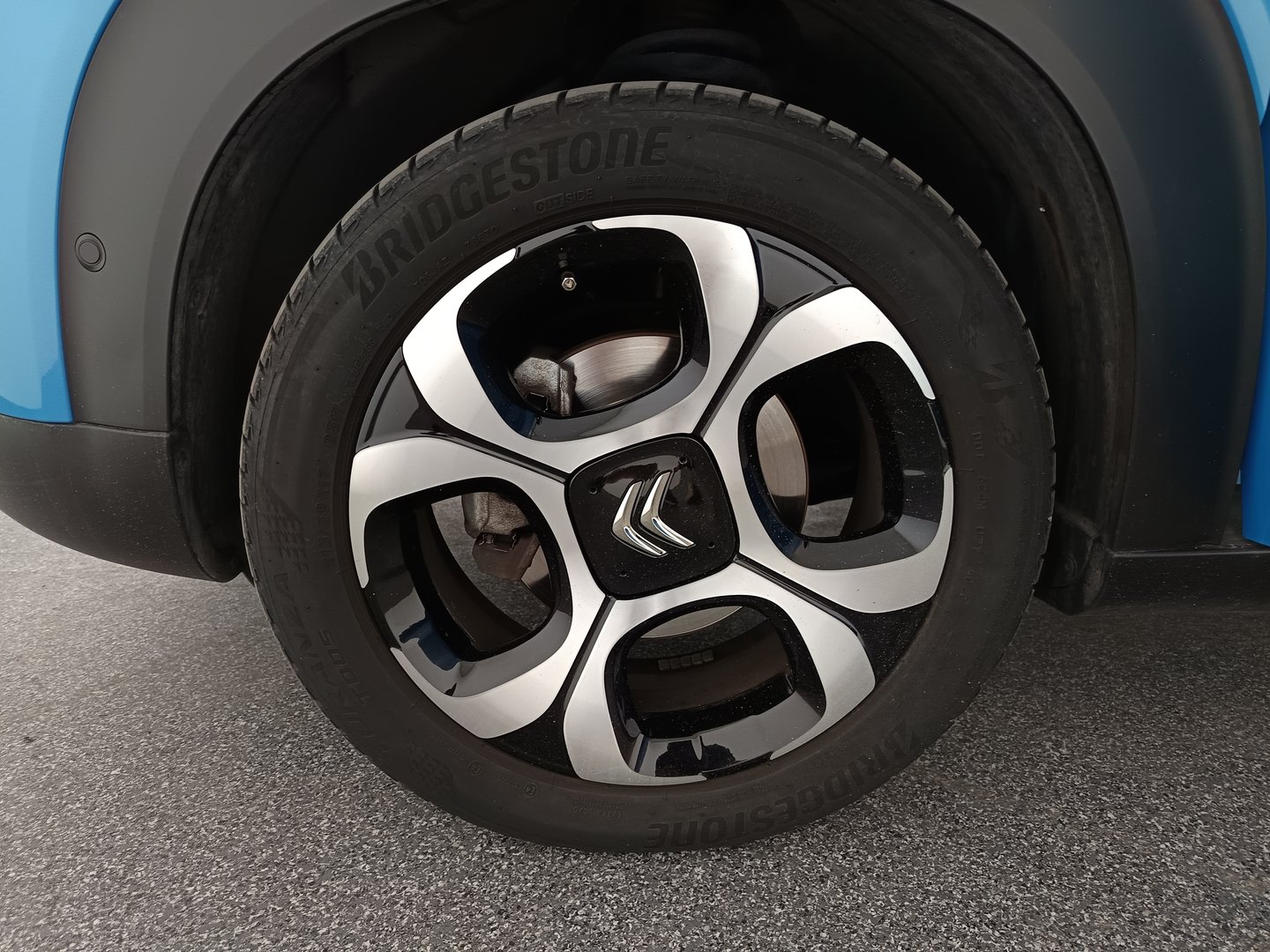 Citroën C3 Aircross BlueHDi 120 S&S EAT6 Feel | Bild 9 von 31