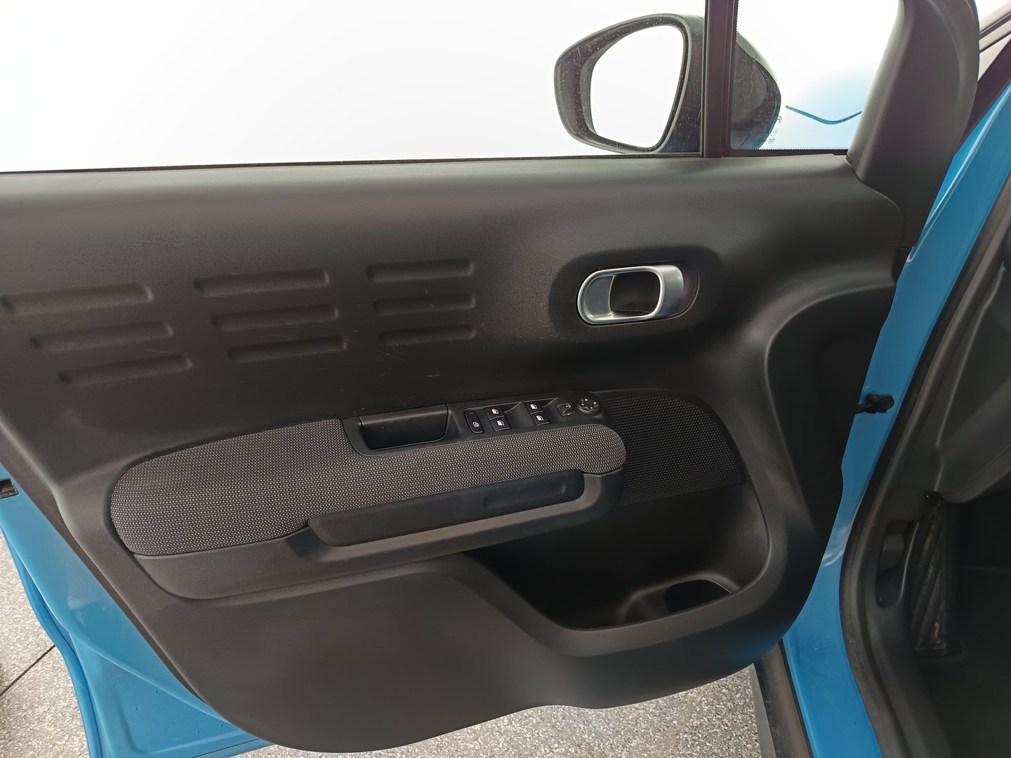 Citroën C3 Aircross BlueHDi 120 S&S EAT6 Feel | Bild 10 von 31