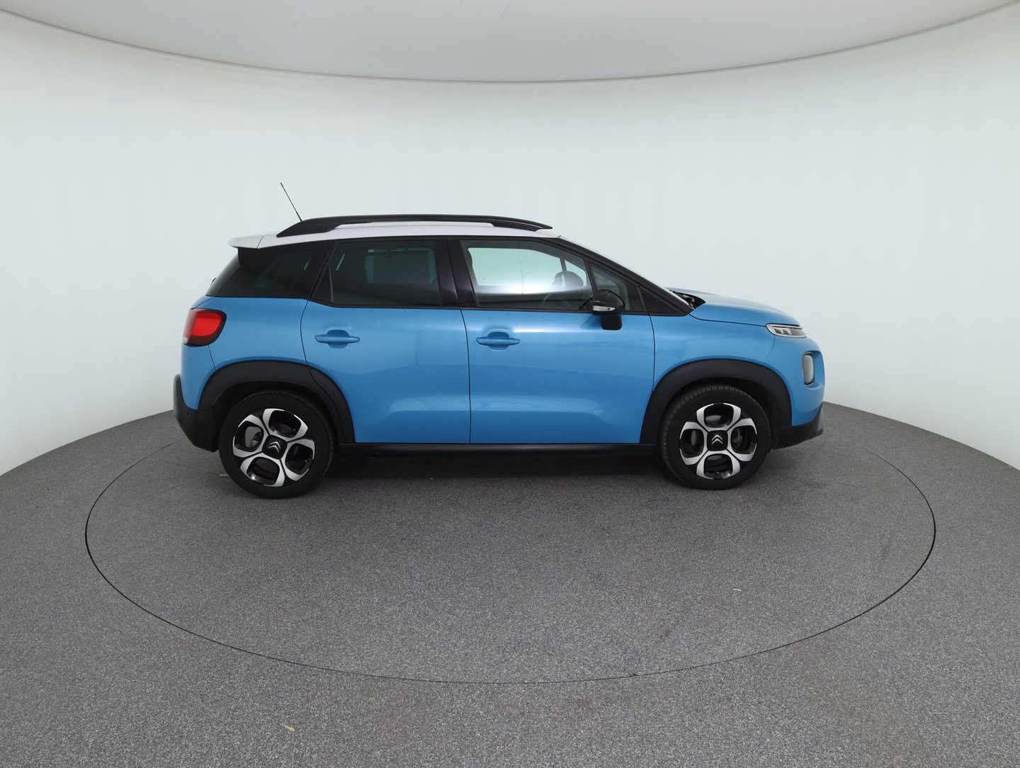 Citroën C3 Aircross BlueHDi 120 S&S EAT6 Feel | Bild 4 von 31